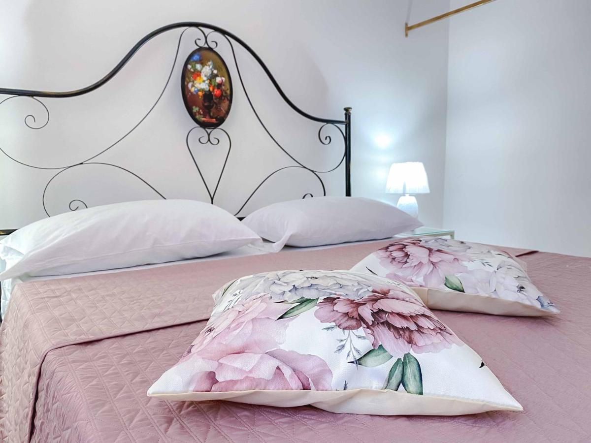 Aparthotel Cortellenica Торре-Сан-Джованни-Удженто Экстерьер фото