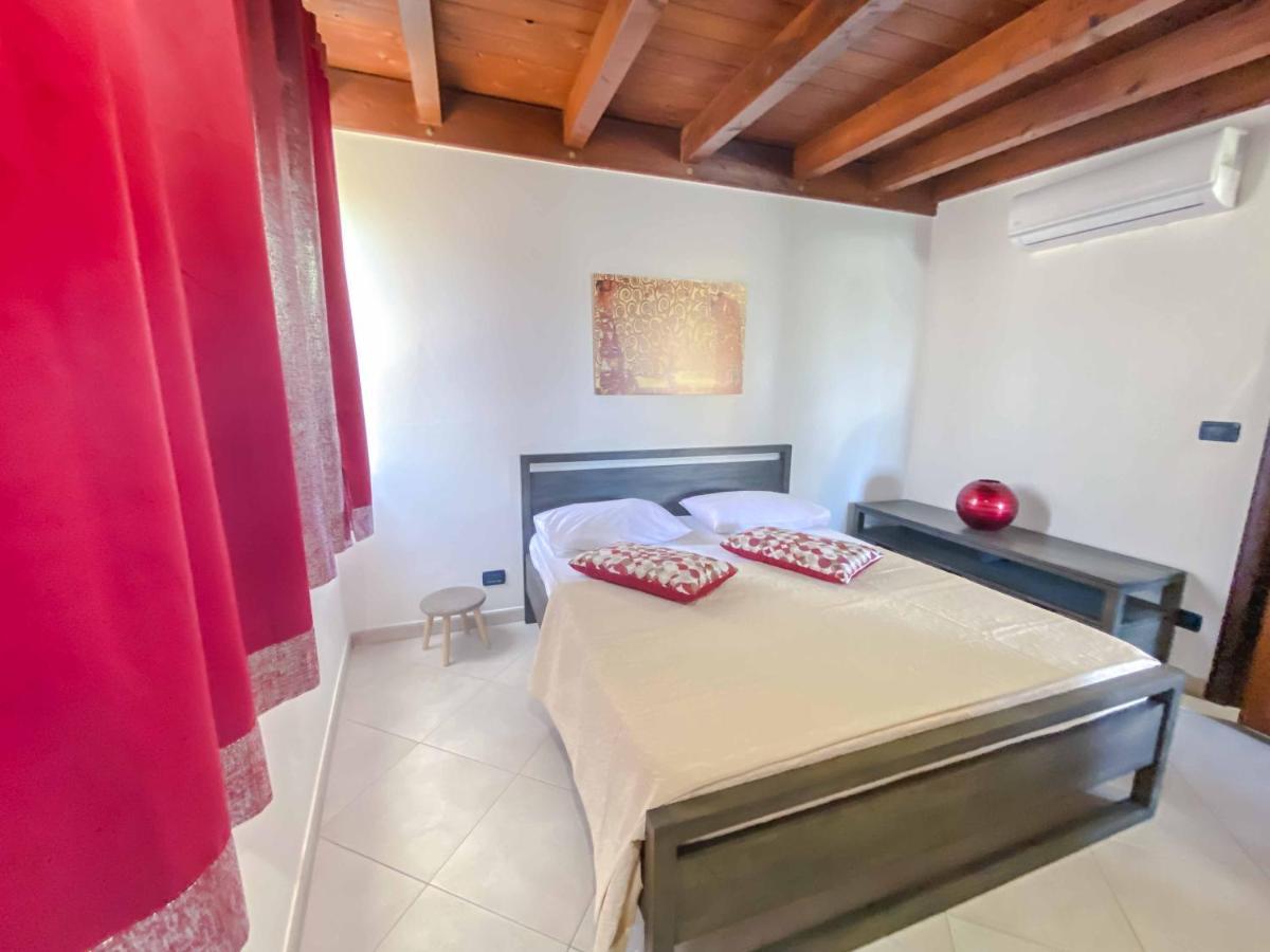 Aparthotel Cortellenica Торре-Сан-Джованни-Удженто Экстерьер фото
